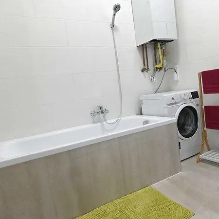 Apartament Aura Apartman *